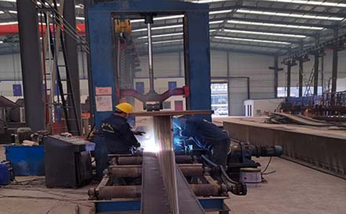 甘肃文县文县钢结构厂房建造前的准备工作 甘肃文县文县钢结构厂房建造前的准备工作